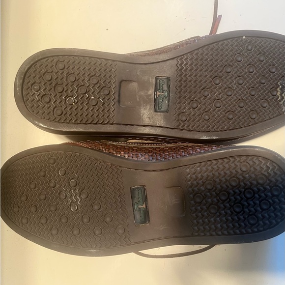 Tommy Bahama - Picture 8 of 8